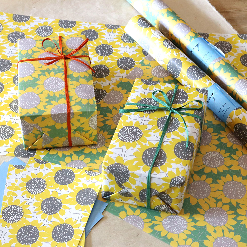 マラソン期間ポイント5倍 包装紙 100枚 ラッピングペーパー ソフィア 花柄 ハトロン半才 バイオレット マラソン期間ポイント5倍 包装紙 100枚 ラッピングペーパー ソフィア 花柄 ハトロン半才 バイオレット